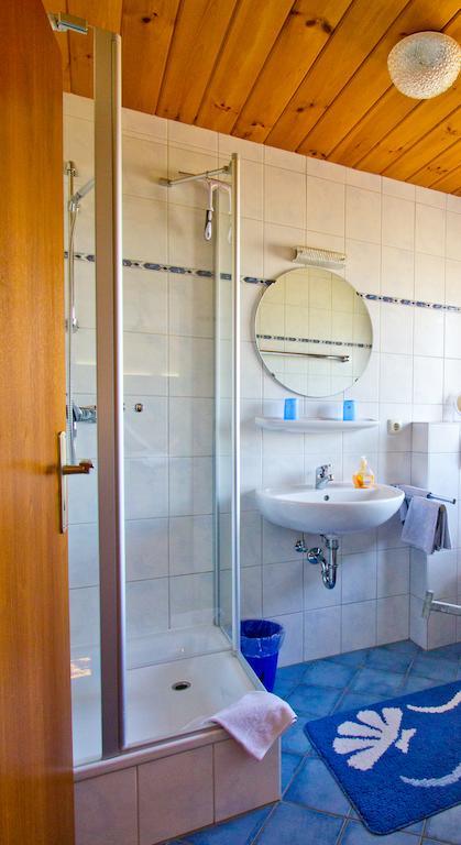 Doppelzimmer mit Balkon
